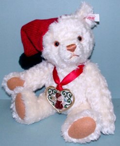 STEIFF Chriskindlemardt Bear 2000