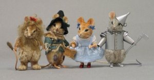 R. John Wright Wizard of Oz™ Mice 75th Anniversary