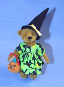 Deb Canham Little Gems Spookie Bear