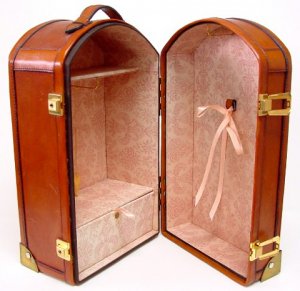 Steamer Trunk Leather Lawton