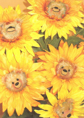 White Sunflower Face Bear Bouquet Card - Click Image to Close