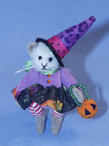 Deb Canham Halloween Tabitha Mouse - Click Image to Close