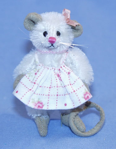 Deb Canham Mice Pearl - Click Image to Close