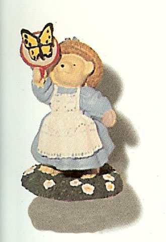 NABCO Figurine Muffy Day In The Country - Click Image to Close