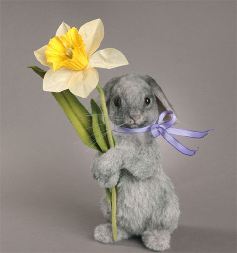 R. John Wright Daffodil Bunny - Click Image to Close