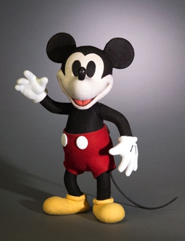 R. John Wright Mickey Mouse WDW '05* - Click Image to Close