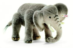 STEIFF Elephant Standing 2006