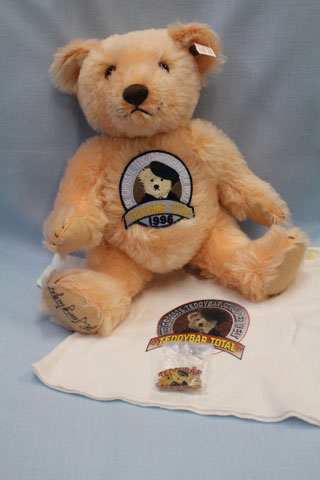 STEIFF TeddyBär Total Bear 1996 - Click Image to Close